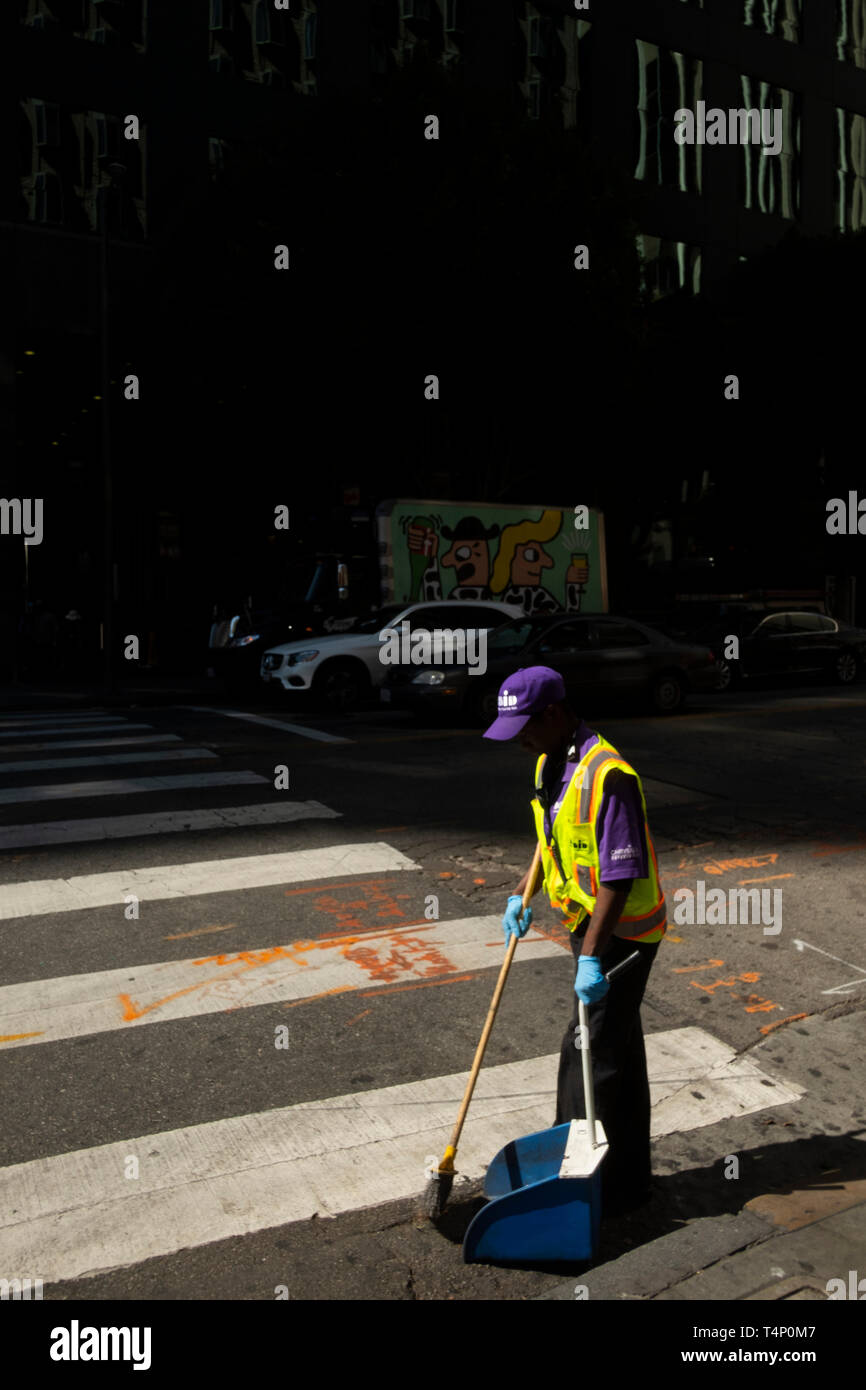 Clean up work hi-res stock photography and images - Alamy