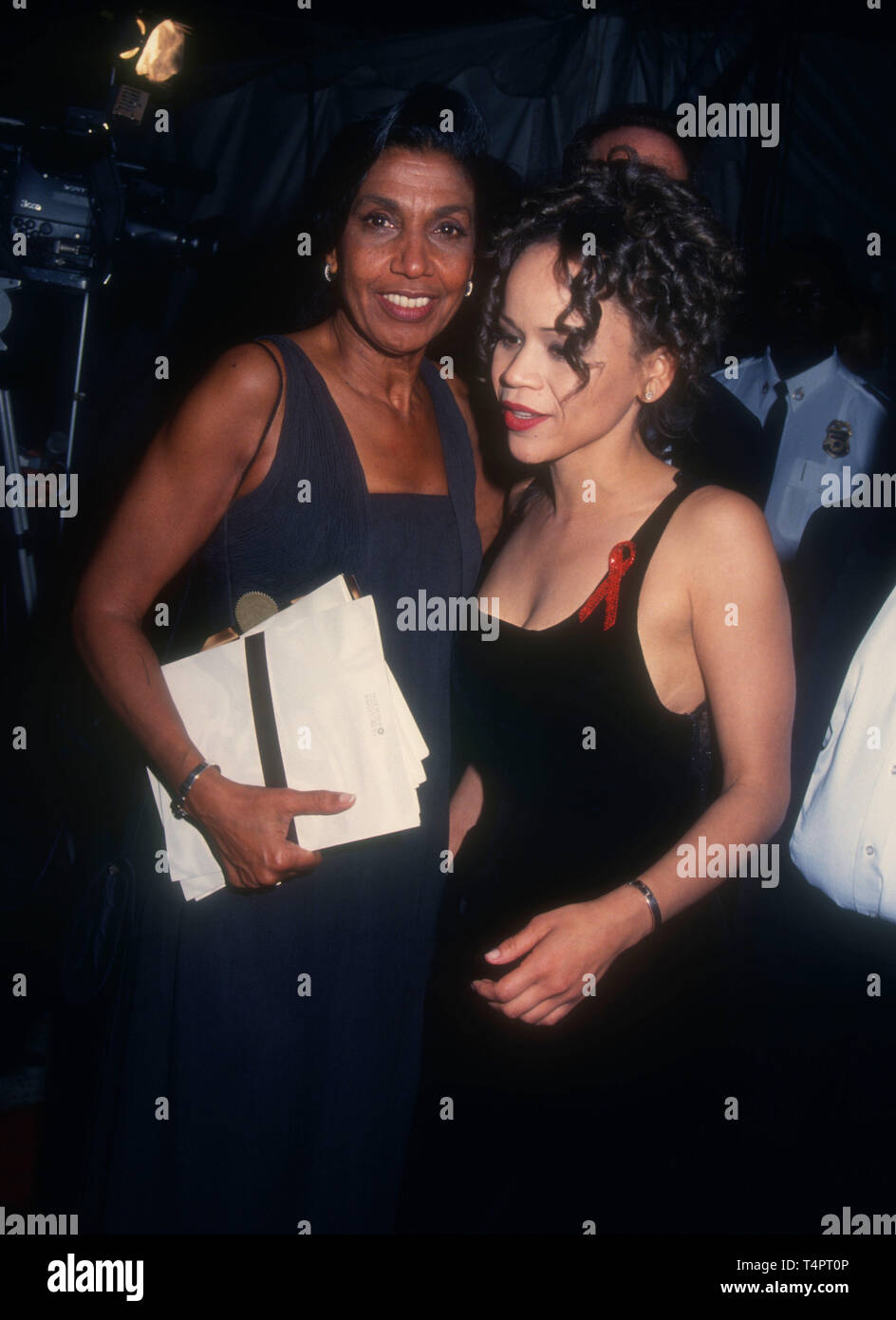 Los Angeles, California, USA 21st March 1994 Manager Dolores Robinson ...