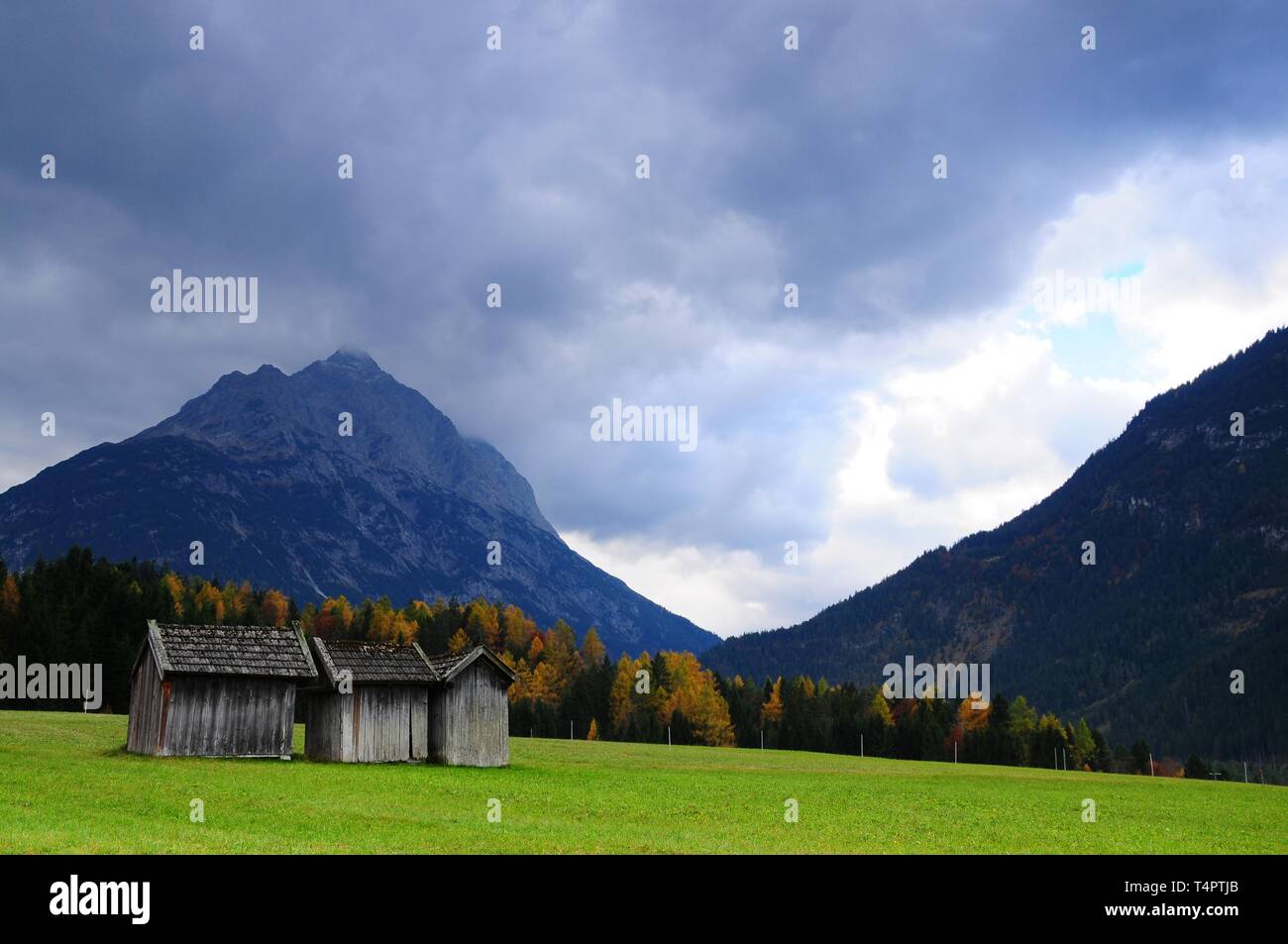 Huts above Stanzach Lechtal, in the background the Klimmspitze, Tyrol, Austria, Europe Stock Photo