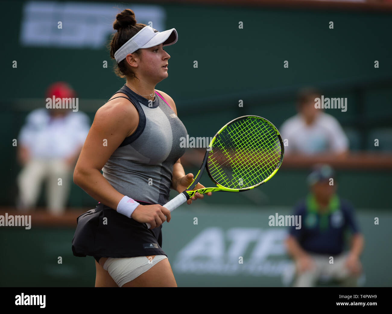 INDIAN WELLS, UNITED STATES OF AMERICA - MARCH 11 : Caroline Dolehide of  the United States at the 2018 BNP Paribas Open WTA Premier tennis  tournament Stock Photo - Alamy