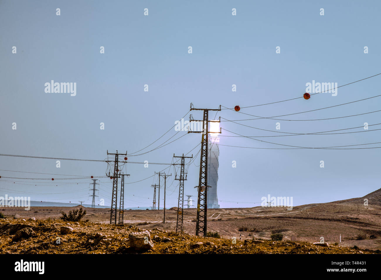 The Ashalim Solar Power station is a solar thermal power station in the Negev desert near the kibbutz Ashalim, in Israel. The station will provide 121 Stock Photo