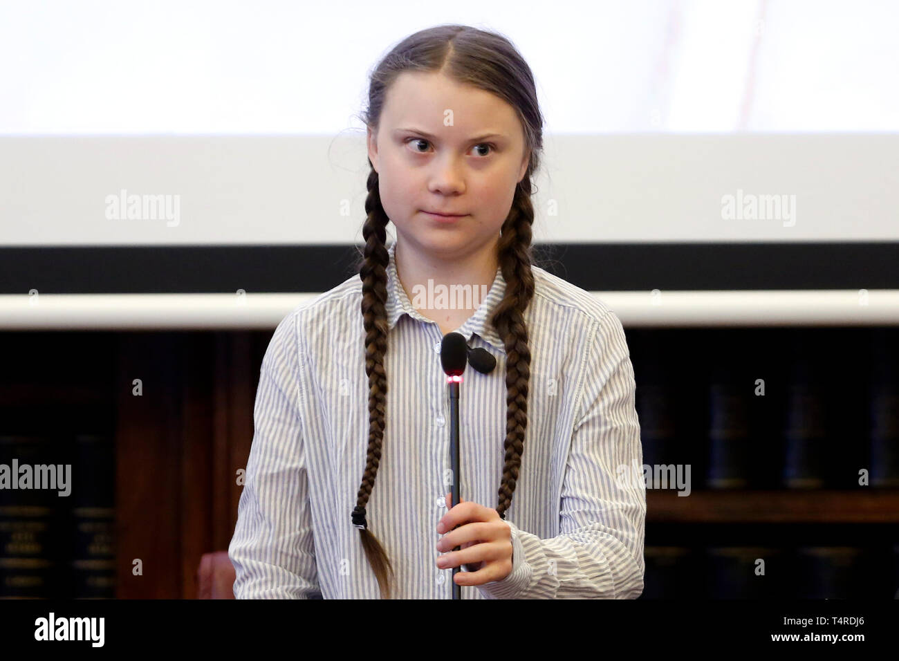 Познер тунберг. Gretta tyunberk.