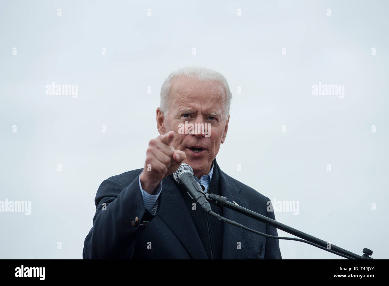 Dorchester, Massachusetts, USA. 18th April, 2019.  Former U.S. vice president and possible 2020 Democratic presidential candidate, Joe Biden, speaking to over 1,000 striking grocery store workers. Credit: Chuck Nacke/Alamy Live News Stock Photo