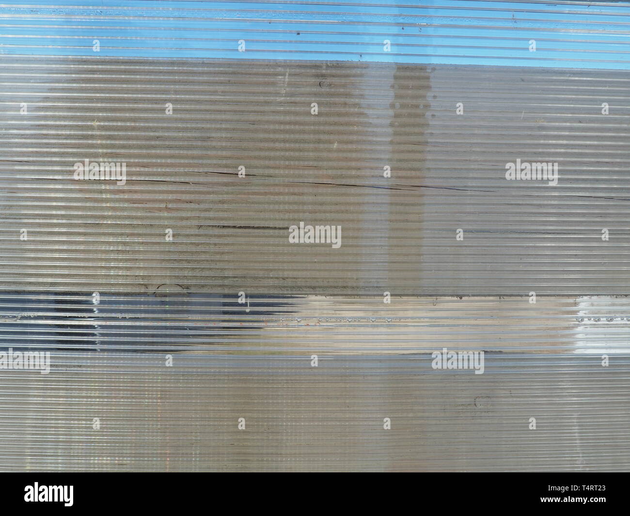 Polycarbonate plastic sheet for roofing, texture Stock Photo Alamy