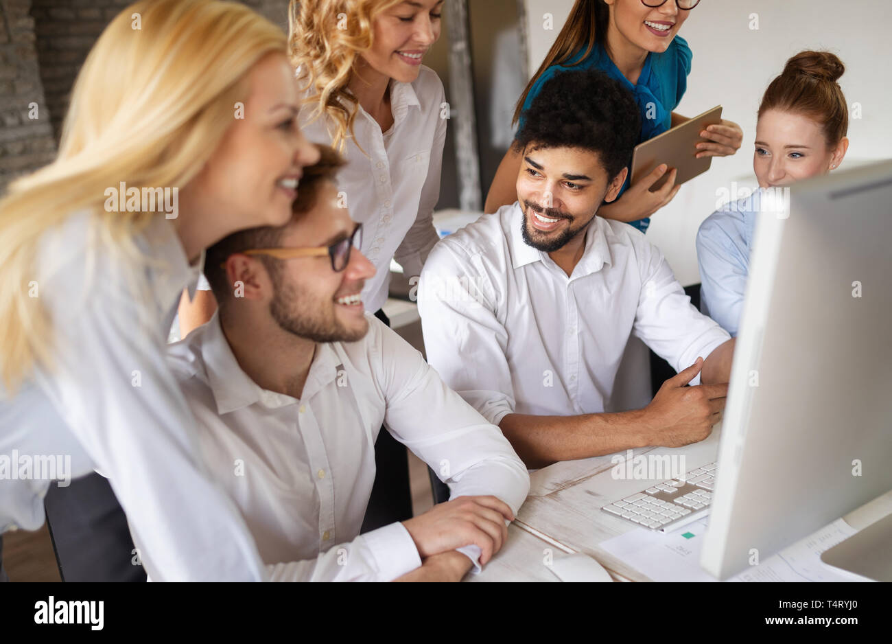 Team young hi-res stock photography and images - Alamy