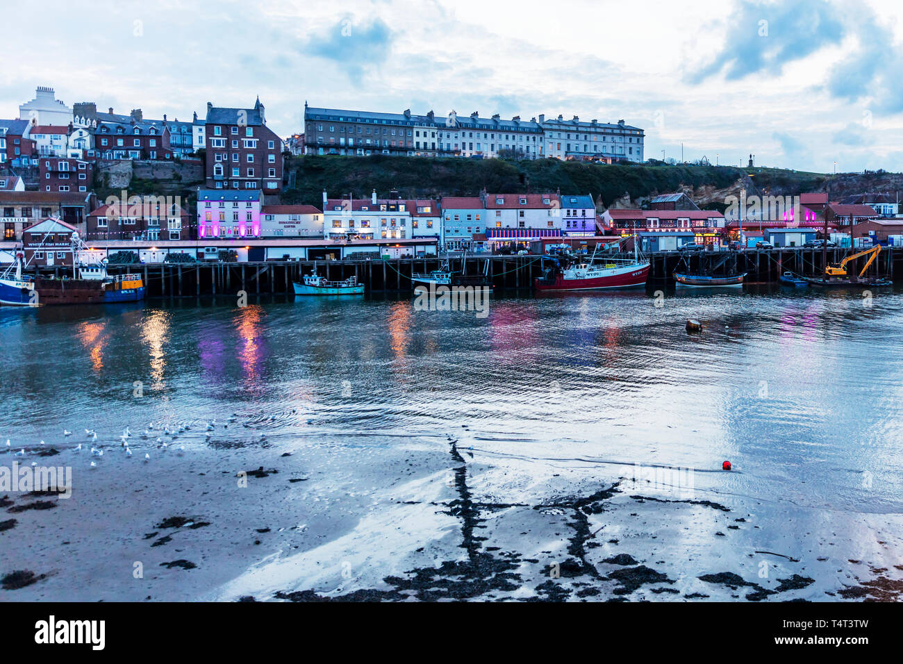 Whitby Harbour Whitby Town Whitby Town Whitby Yorkshire Uk England Whitby Harbor Harbour Harbor Town Towns Harbours Harbors Coastal Stock Photo Alamy