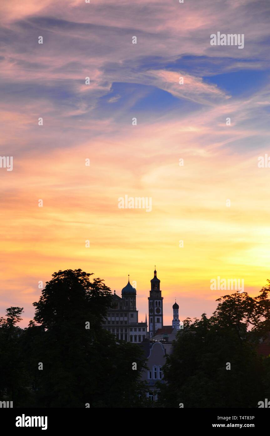 Town hall silhouette hi-res stock photography and images - Alamy