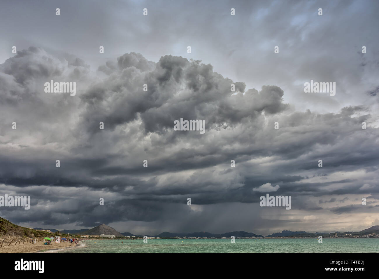 Violent storm hires stock photography and images Alamy
