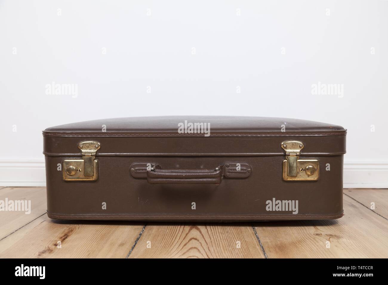 Old fashioned suitcase Stock Photo Alamy