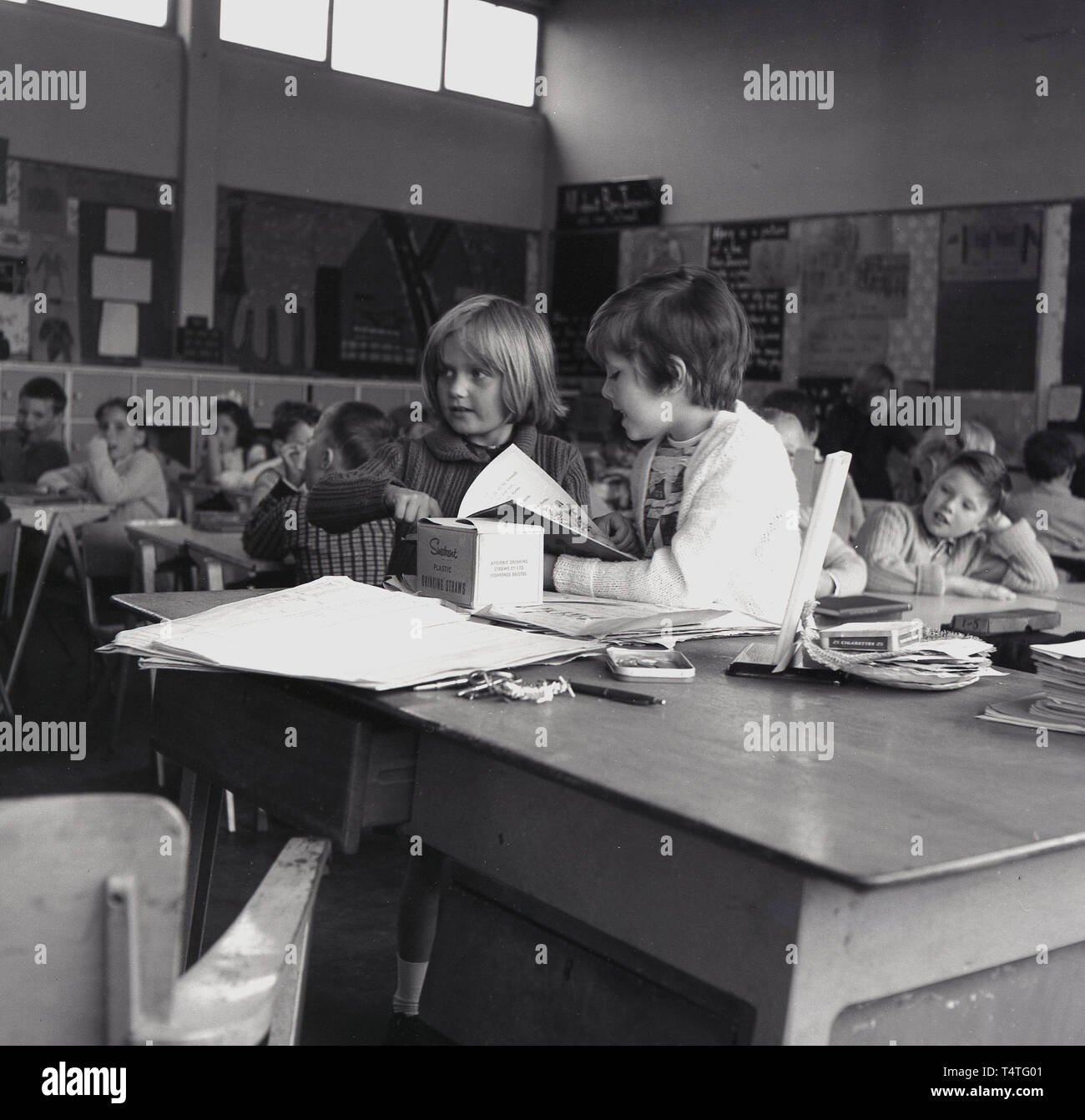 1960s school children hires stock photography and images Alamy
