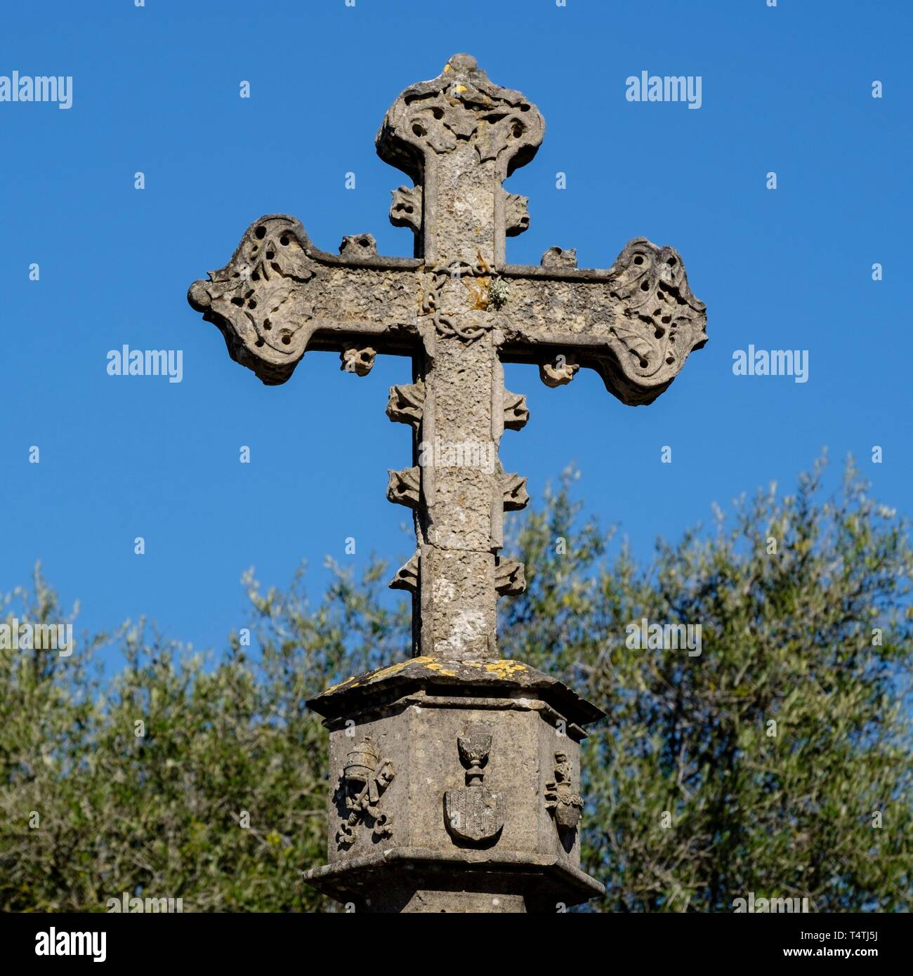 cruz de termino Creu d´en Molondrí, siglo XIX , Joan Obrador , estilo neogótico, Felanitx, Mallorca, balearic islands, Spain. Stock Photo