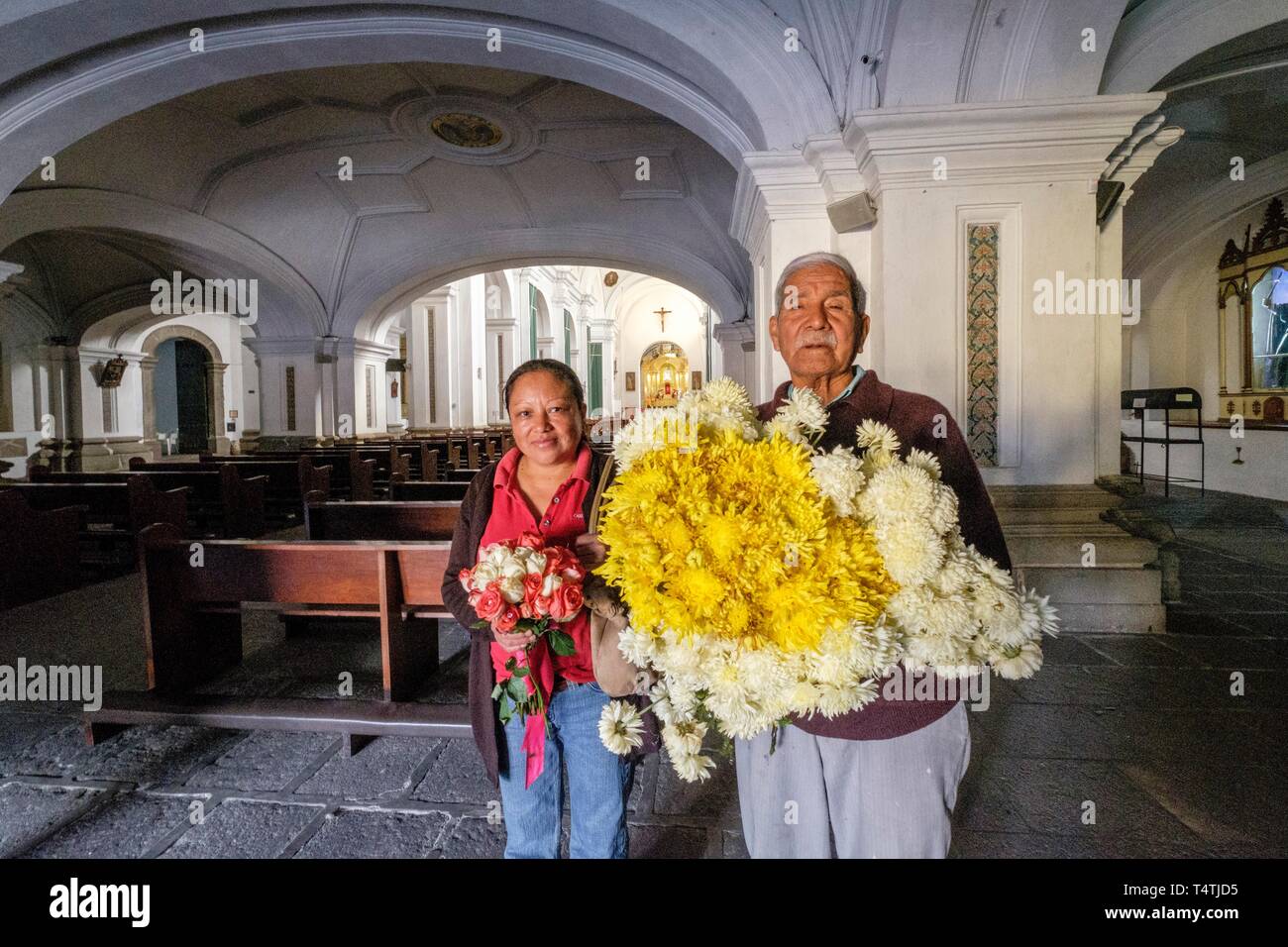 Merced Foral ofrenda floral, Iglesia de la Merced, Antigua Guatemala, departamento ...