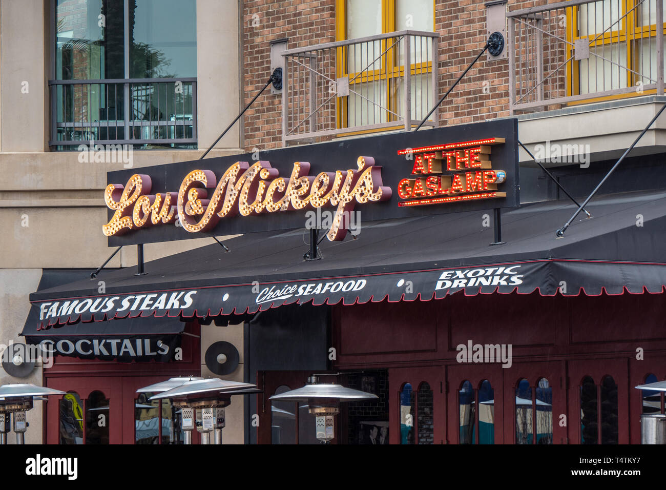 Lou and Mickeys Restaurant in San Diego - CALIFORNIA, USA - MARCH 18, 2019 Stock Photo