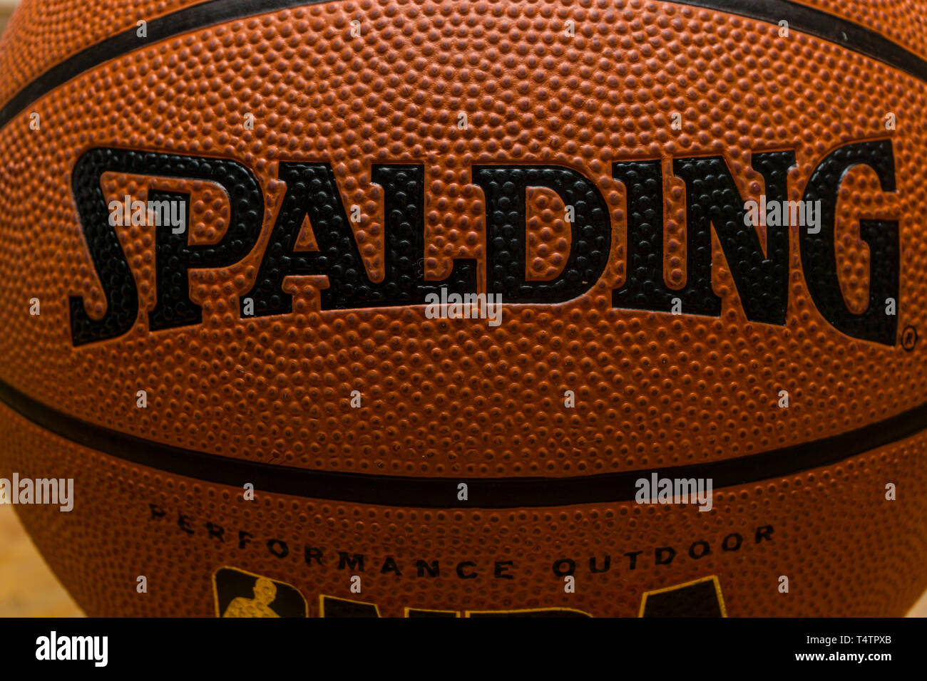 spalding street ball