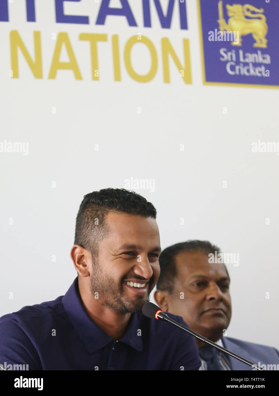 Colombo, Sri Lanka. 18th Apr, 2019. Sri Lanka's newly appointed captain for the ICC cricket World Cup, Dimuth Krunaratne speaks at a press conference in Colombo, Sri Lanka, Thursday, 18 April, 2019. Sri Lanka on April 18 dumped established stars including former captain Dinesh Chandimal from their one-day team in a mass clearout for the World Cup. Credit: Pradeep Dambarage/Pacific Press/Alamy Live News Stock Photo