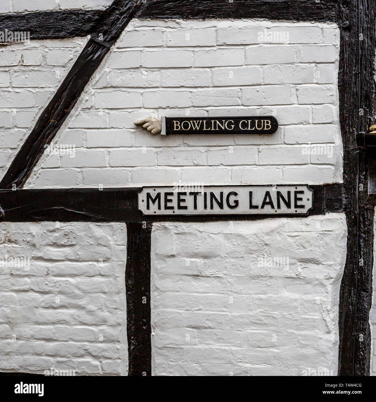 Street sign, Meeting Place, Bowling Club, Alcester, UK. Stock Photo