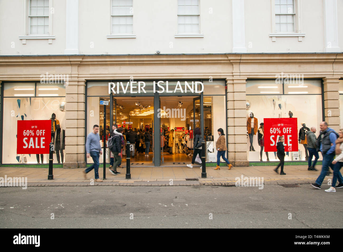 River Island Store Stock Photos & River Island Store Stock Images Alamy