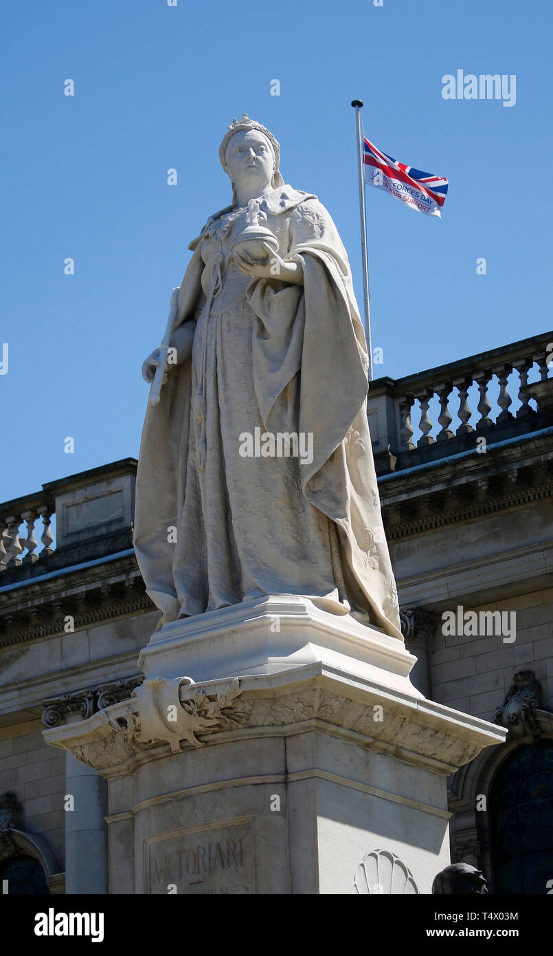 Queen VictoriaStatue, Rathaus (City Hall) Belfast, Nordirland