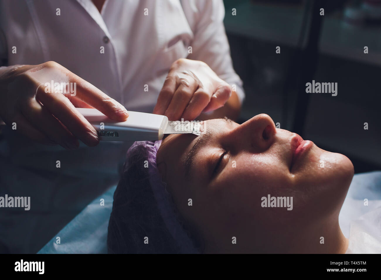 Ultrasonic chromotherapy hi-res stock photography and images - Alamy