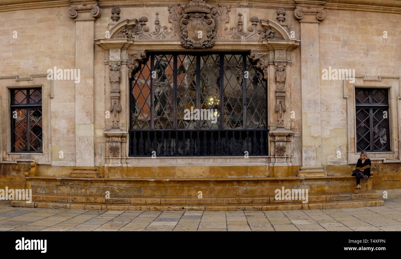 Banc del sinofós, ayntamiento de Palma, plaza de Cort, Mallorca ...