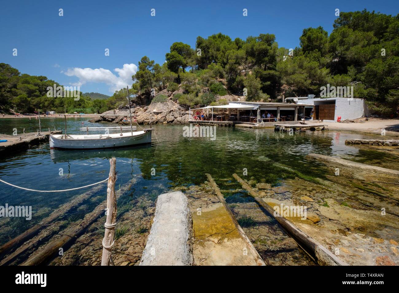 restaurante El bigotes, Cala Mastella, Sant Carles, Municipio Santa Eulària des Riu, Ibiza, balearic islands, Spain. Stock Photo