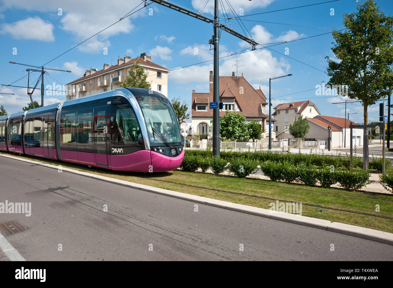 Dijon, Tramway, Avenue Jean Jaures Stock Photo