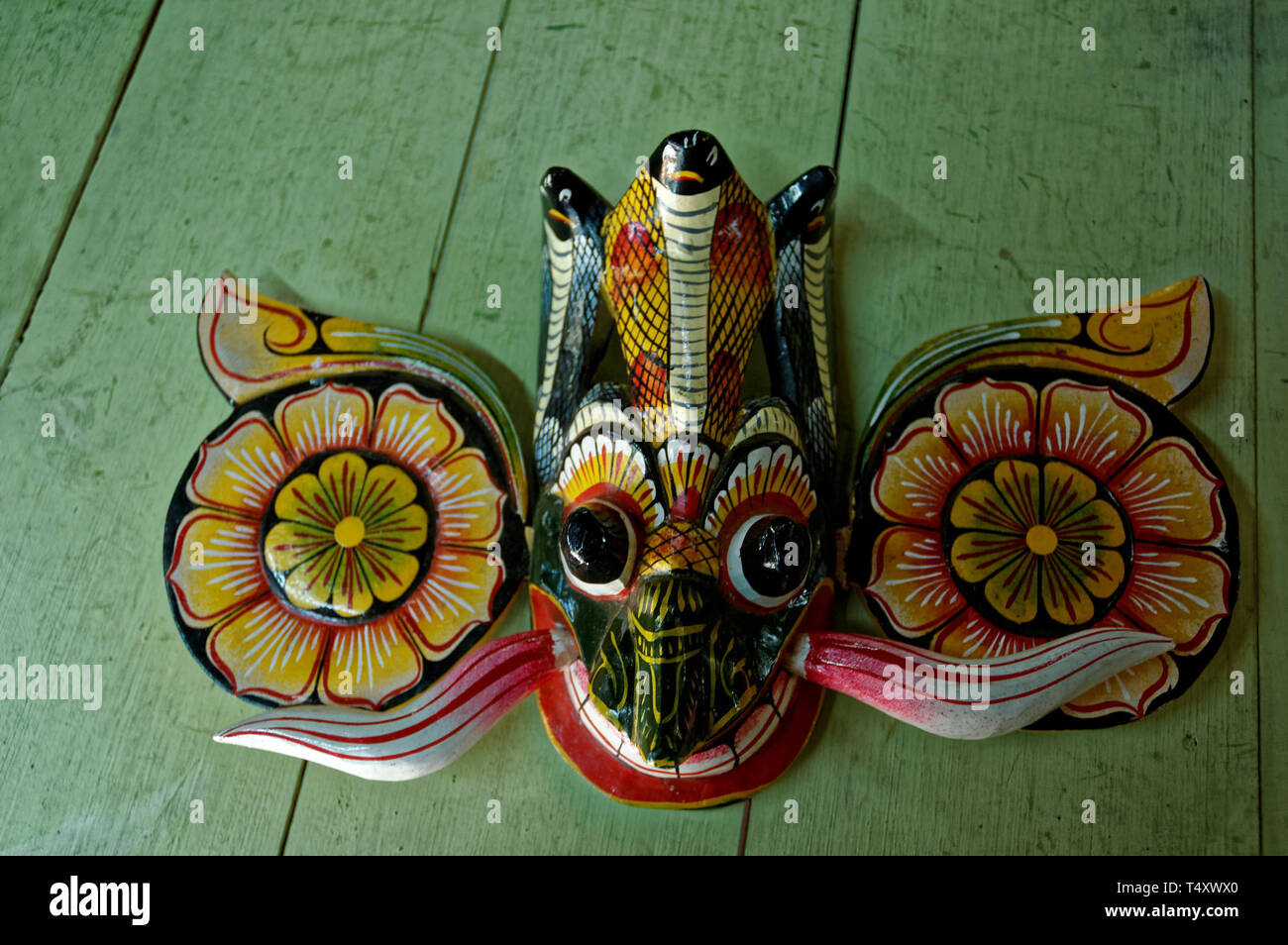 Traditional masks sri lanka hires stock photography and images Alamy