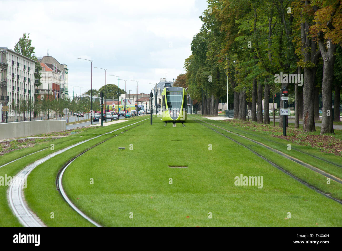 Reims, moderne Straßenbahn - Reims, modern Tramway Stock Photo