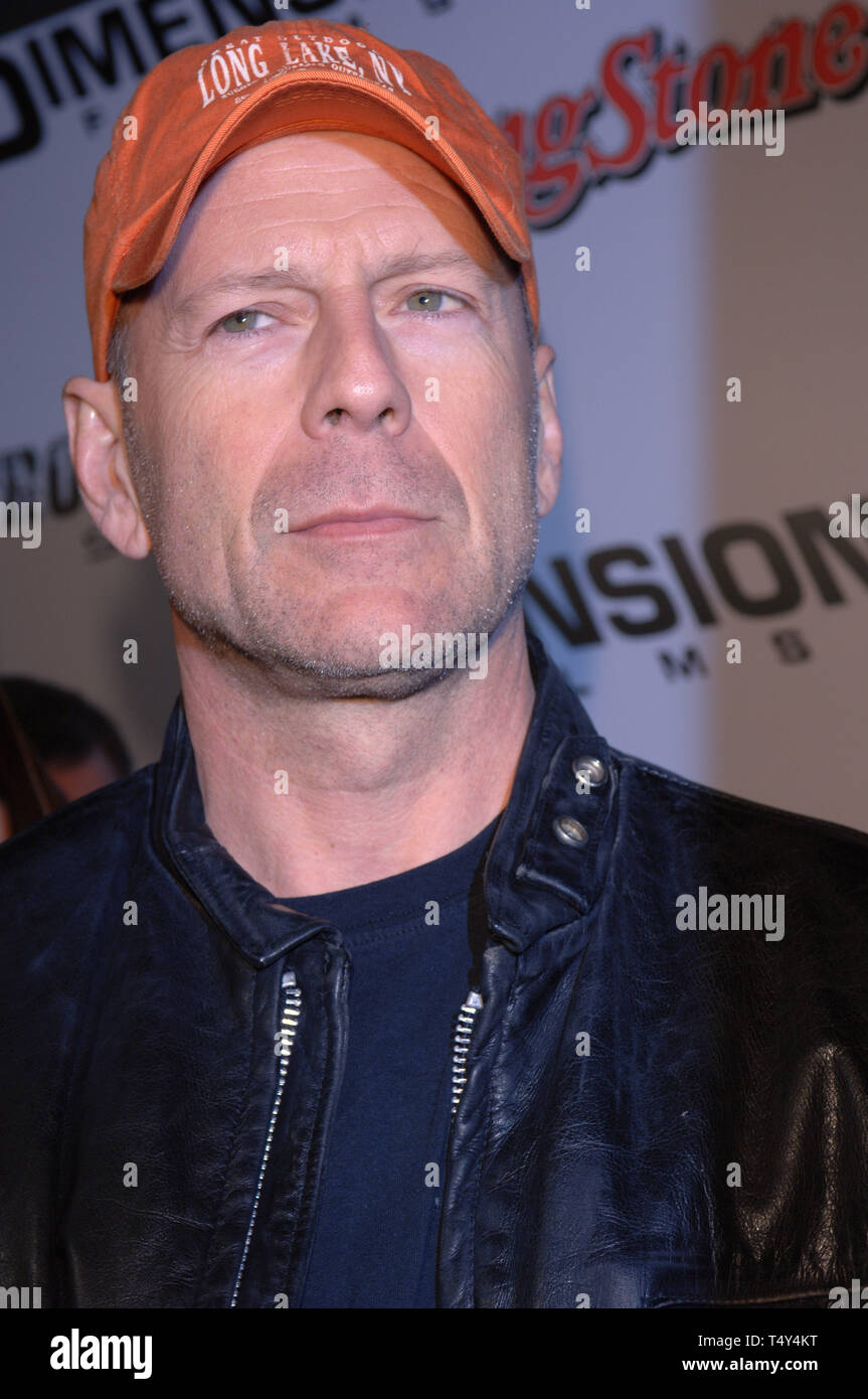 LOS ANGELES, CA. March 28, 2005: Actor BRUCE WILLIS at the Los Angeles premiere of his new movie Sin City. © 2005 Paul Smith / Featureflash Stock Photo