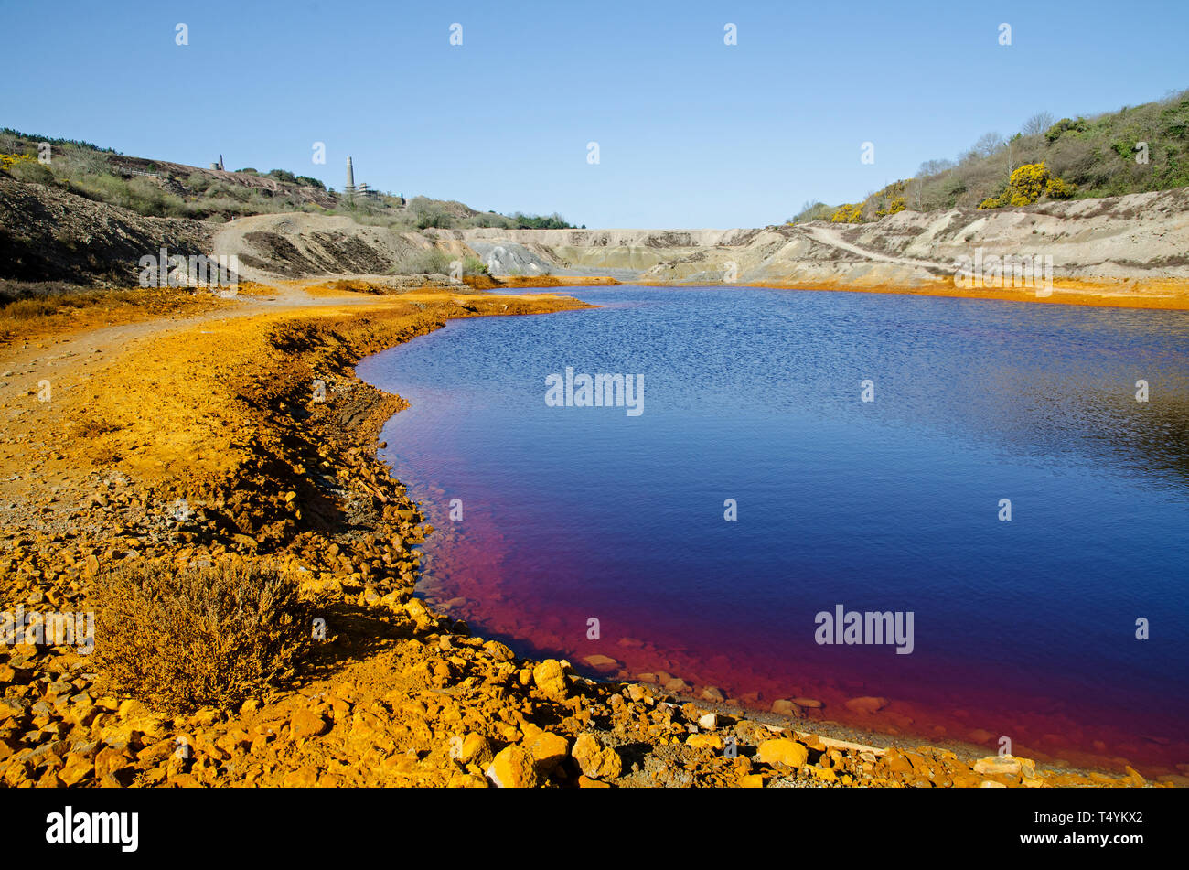 industrial pollution from old tin mine workings near St. Day in cornwall, england, britain, uk. Stock Photo