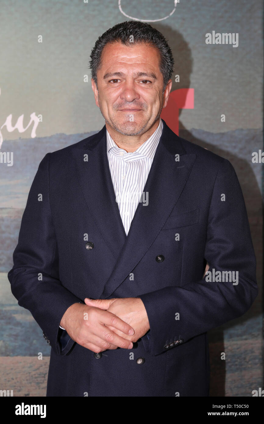 Miami, FL, USA. 18th Apr, 2019. Carlos Hermosillo at the red carpet premiere screening and Q&A for season 2 of Telemundo's La Reina del Sur at the Telemundo Center in Miami, Florida on April 18, 2019. Credit: Majo Grossi/Media Punch/Alamy Live News Stock Photo