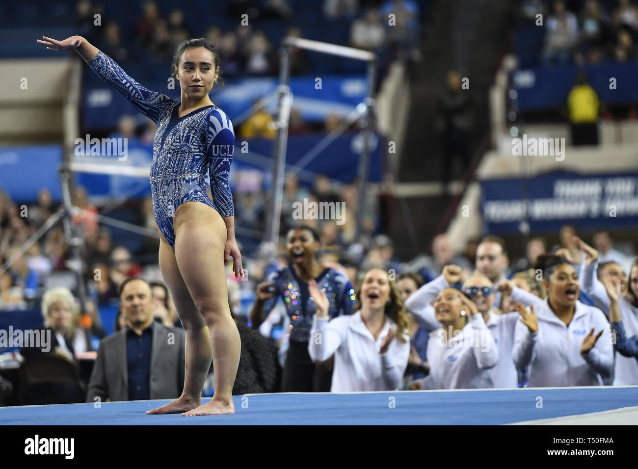 Fort Worth, Texas, USA. 19th Apr, 2019. KATELYN OHASHI from UCLA competes on the floor exercise during the first preliminary session held at the Fort Worth Convention Center in Fort Worth, Texas. Credit: Amy Sanderson/ZUMA Wire/Alamy Live News Stock Photo