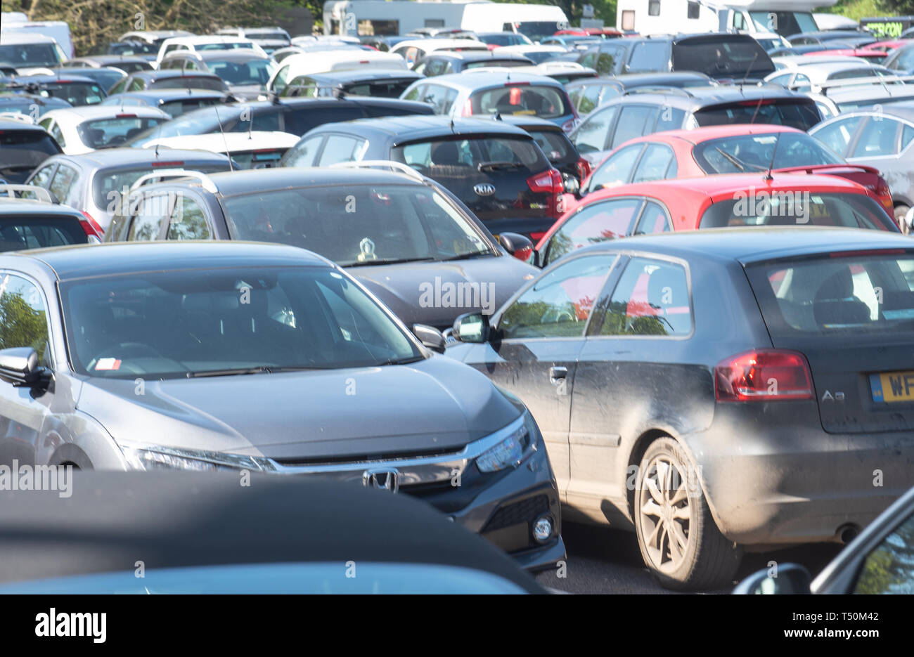 Lyme Regis Dorset Uk 20th April 2019 Uk Weather Visitors