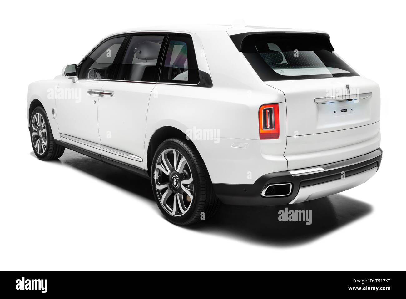 4x4 rolls royce cullinan hi-res stock photography and images - Alamy