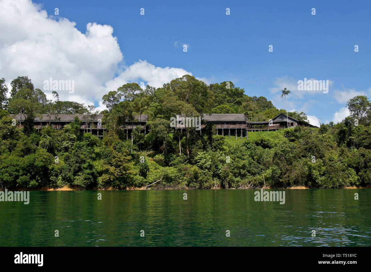 Longhouse Architecture Of Guestrooms At Aiman Batang Ai Resort Batang Ai Sarawak Borneo Malaysia Stock Photo Alamy