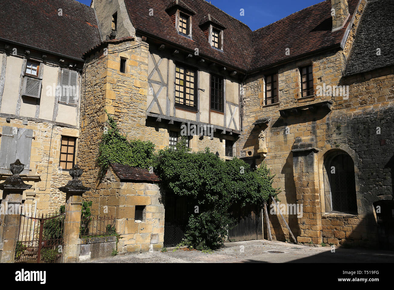 SARLAT, FRANCE, JULY 15, 2015 Sarlat la caneda village, Dordogne