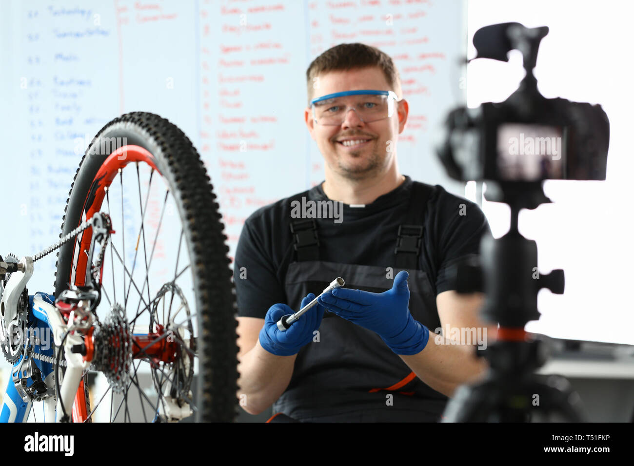 cycle spanner