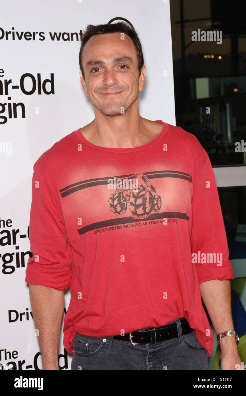 LOS ANGELES, CA. August 11, 2005 Actor HANK AZARIA at the world