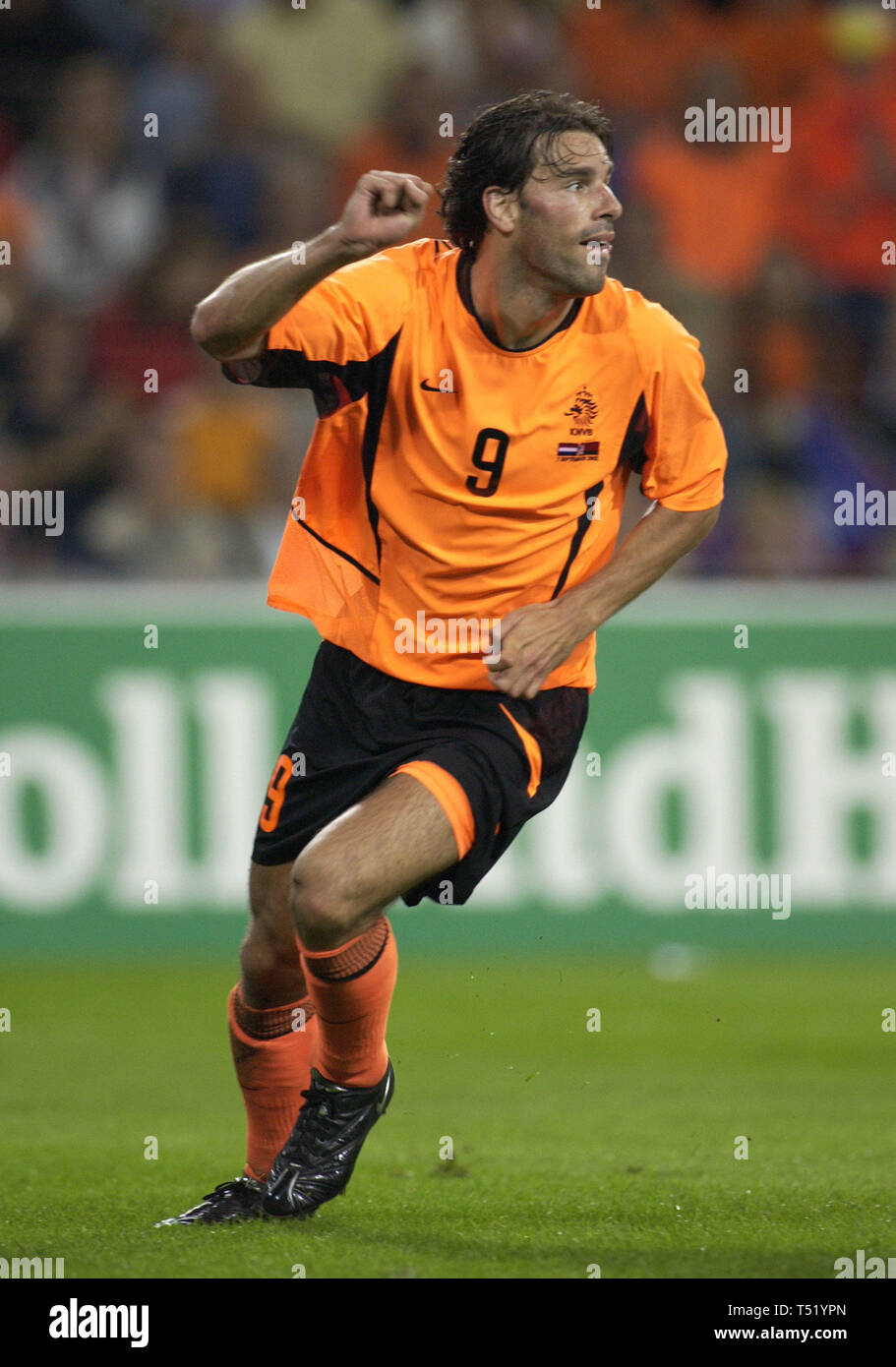 Philips Stadium Eindhoven, Netherlands 7.9..2002, football