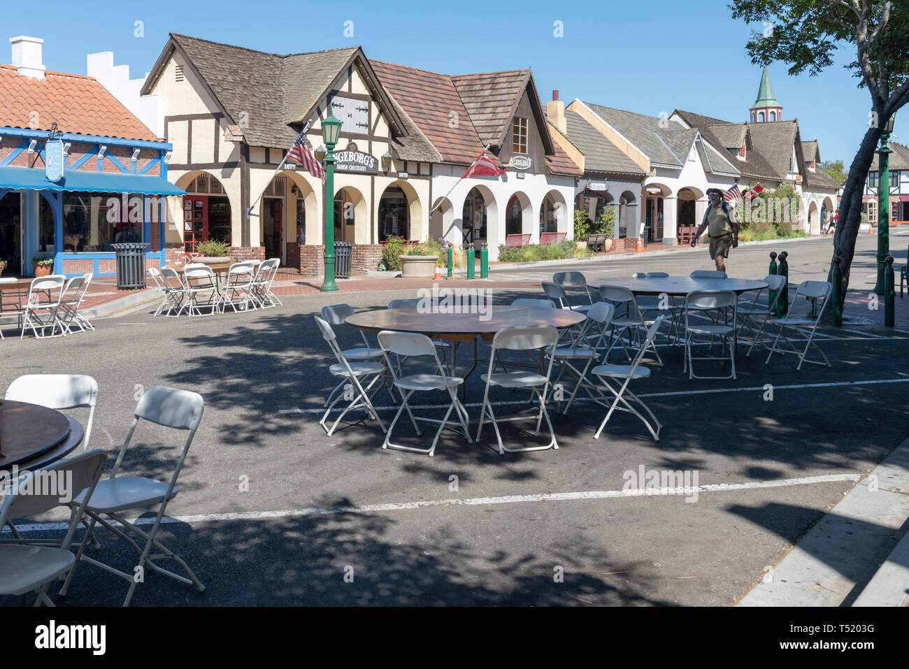 Round Tables Stock Photos Round Tables Stock Images Alamy