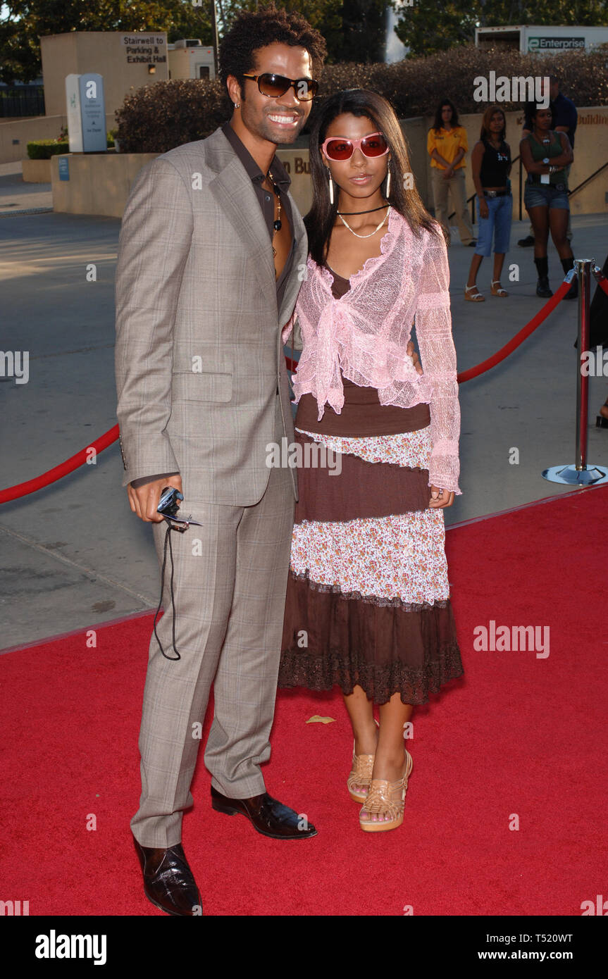 LOS ANGELES, CA. September 07, 2005: Singer/actor ERIC BENET & daughter INDIA JORDAN at the 10th Annual Lady of Soul Awards at the Pasadena Civic Centre. © Paul Smith / Featureflash Stock Photo