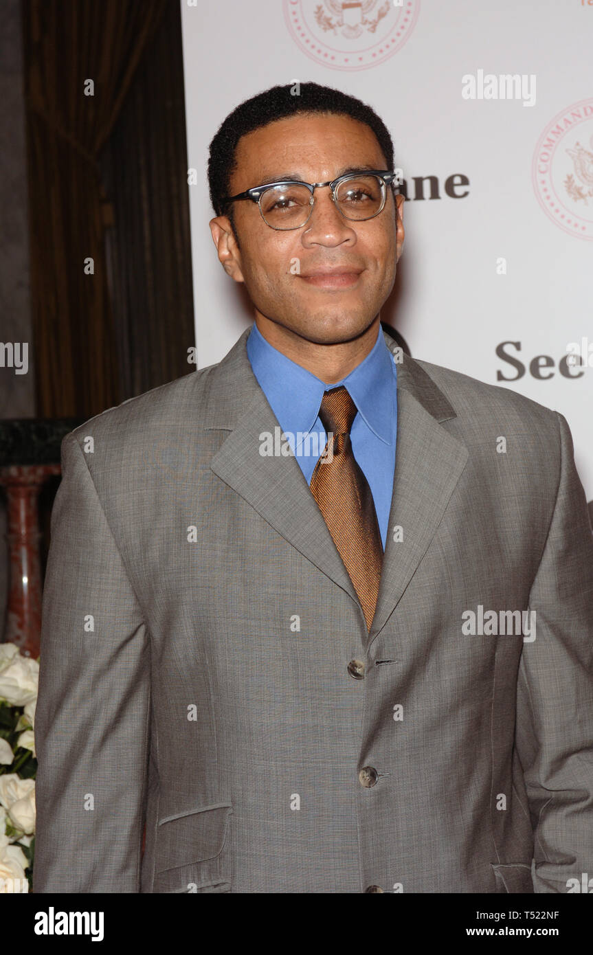LOS ANGELES, CA. September 21, 2005: Actor HARRY LENNIX at premiere screening for ABC TV's new series Commander in Chief. © 2005 Paul Smith / Featureflash Stock Photo