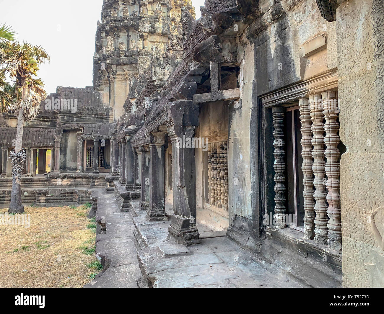 Wall around Angkor Wat temple complex in Cambodia Stock Photo - Alamy