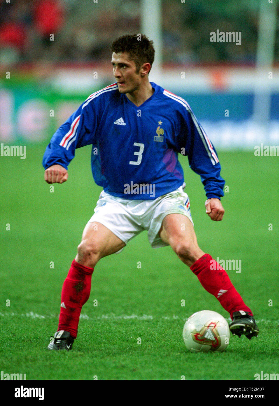 ULTRA RARE !! Sticker n°9 BIXENTE LIZARAZU EQUIPE DE FRANCE