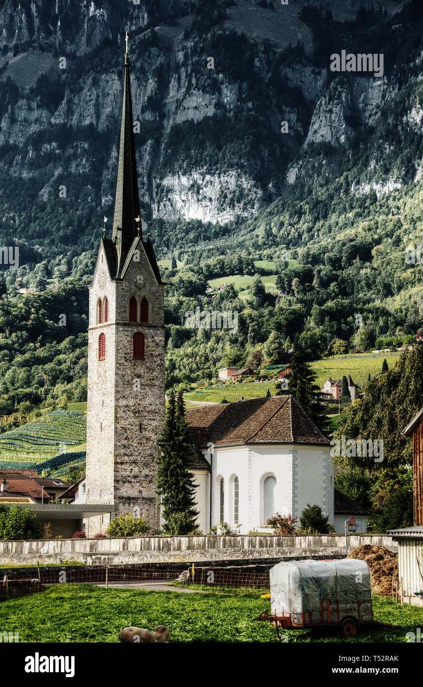 Catholic Church of Walenstadt, Swiss Alps Stock Photo - Alamy