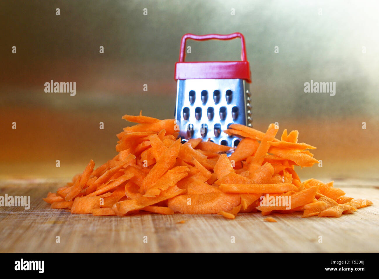 Food processor carrot hi-res stock photography and images - Alamy