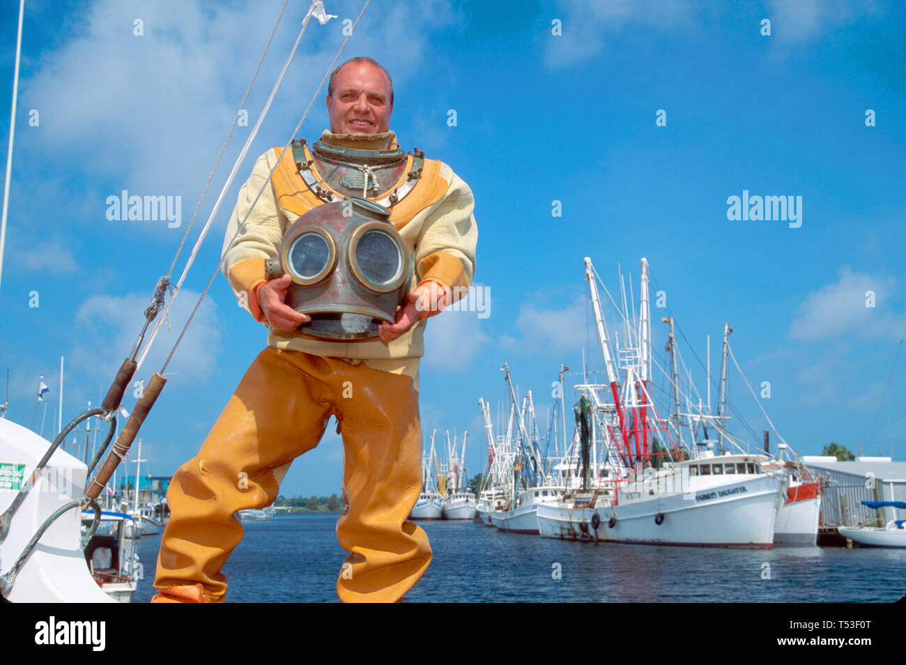 Florida Pinellas County,Tarpon Springs,Anclote River Greek commercial sponge diver wearing canvas coffin diving suit,FL278 Stock Photo