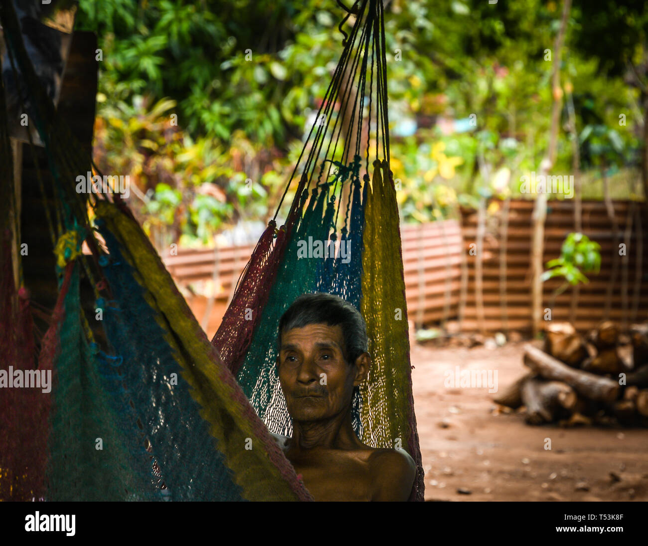elderly latin man in hammock in Guatemalan village Stock Photo - Alamy