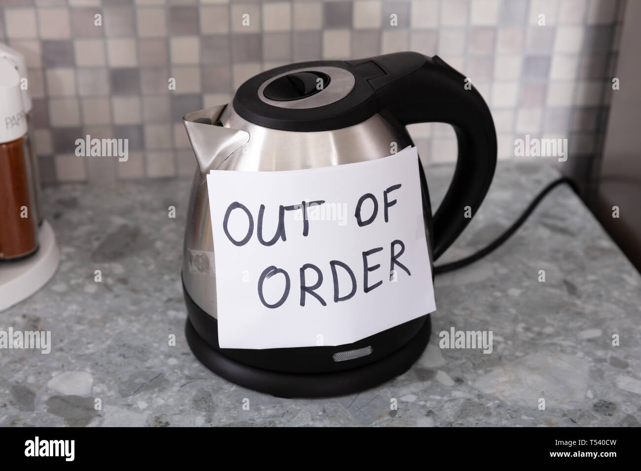 Electric kettle plug hi-res stock photography and images - Alamy