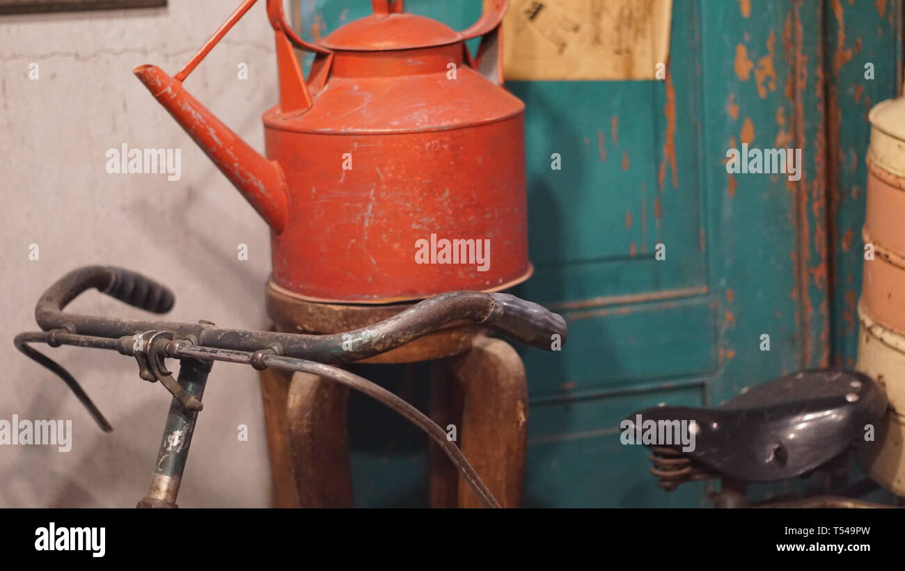 Vintage kitchen tools Stock Photo - Alamy
